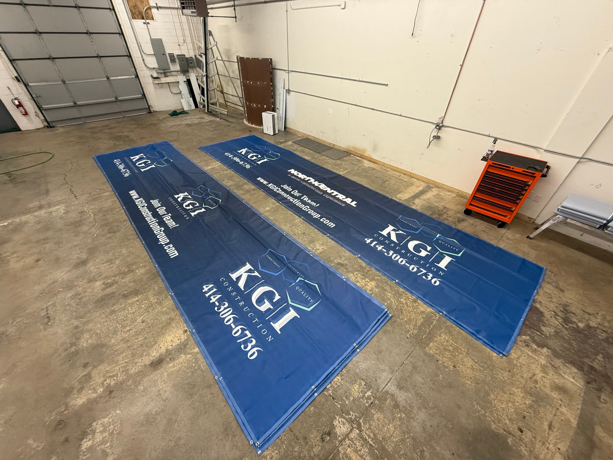 Custom business signs by WI Wraps